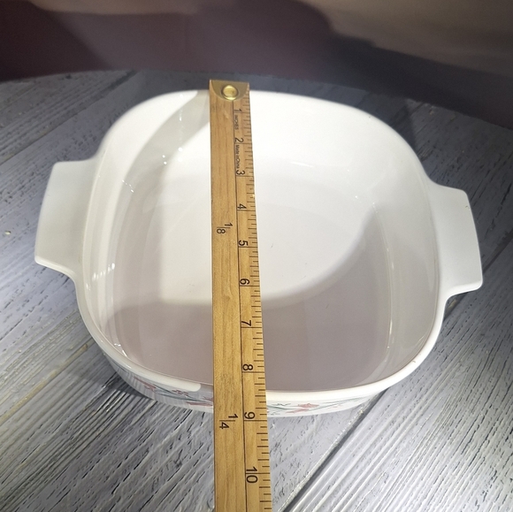 VIntage CorningWare Rosemarie Pink Tulip Casserole Dish. - Picture 4 of 4